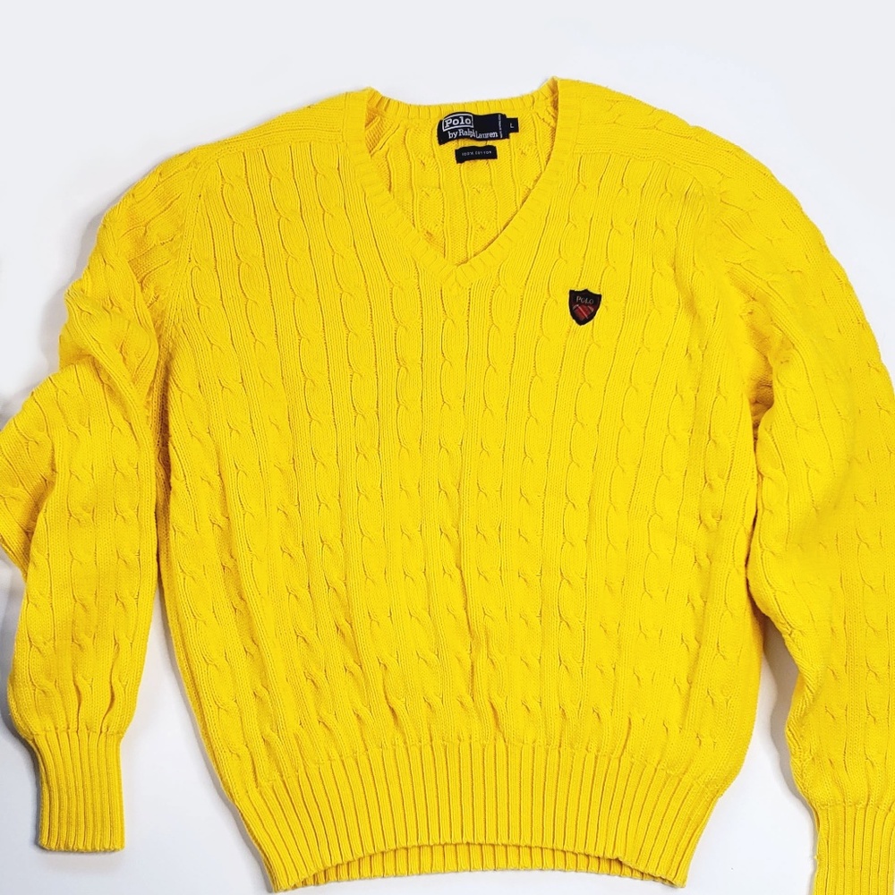 MEN'S YELLOW POLO CABLE KNIT V-NECK SWEATER